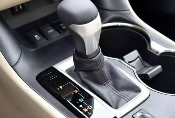 手自一體算自動擋嗎