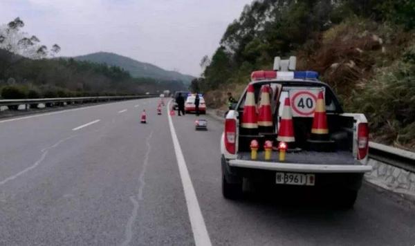 高速上車壞了找誰救援