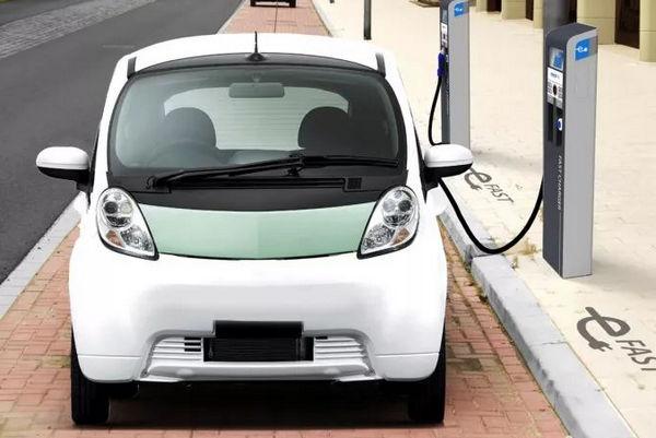 新能源汽車第一次保養是多少公里