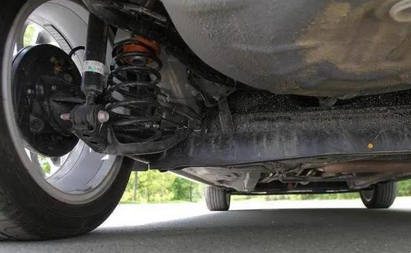 車子換懸掛件是大修嗎