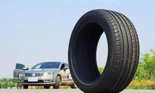 汽車前后輪胎多久更換一次?