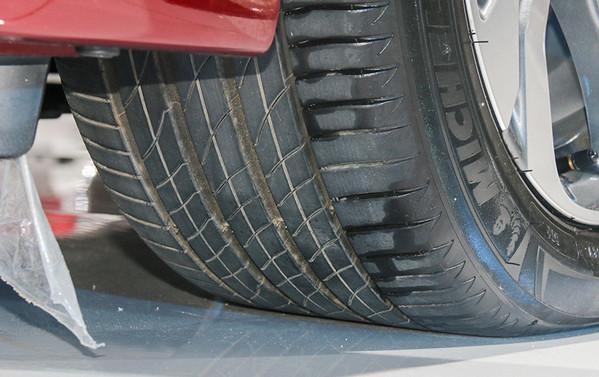 新手怎么判斷輪胎正反