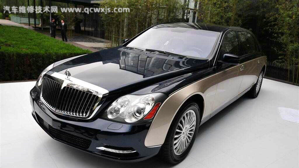 邁巴赫小窗戶在車身還是車門