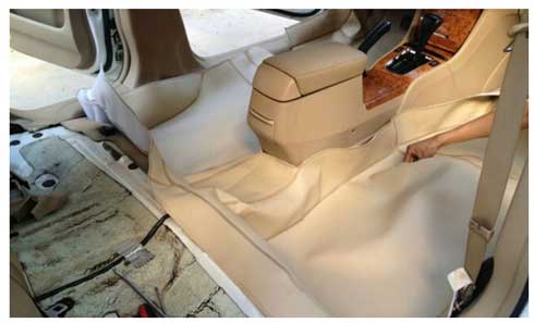 【汽車鋪地板革的操作步驟（圖解）】圖3