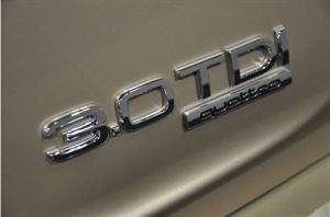 汽車后面屁股上的標識含義解析