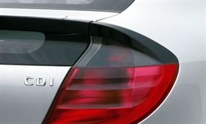 汽車后面屁股上的標識含義解析