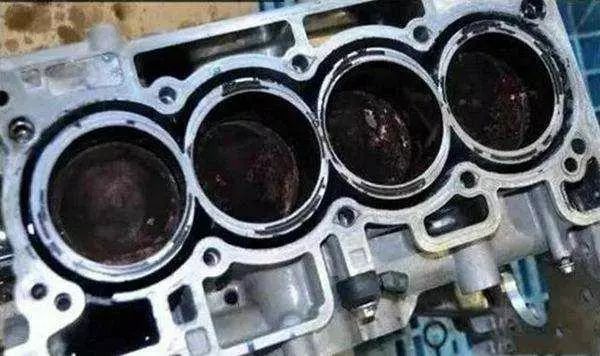 燃油寶清除積碳有用嗎