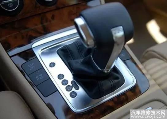 MT、AT、AMT、CVT、DCT變速箱是什么意思