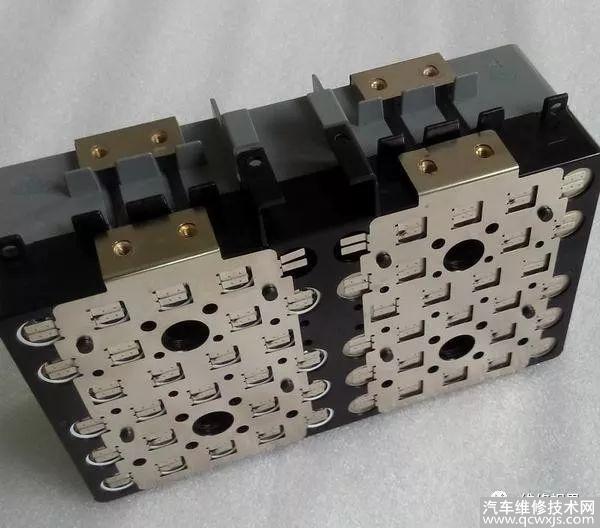 電動車一組5塊電池，如何測量判斷其中哪一塊是壞的？