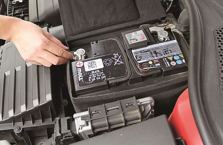 汽車長時間不開注意事項 汽車長時間停放應(yīng)該注意哪些問題