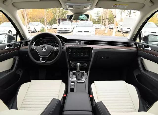 什么車適合大叔開 40歲大叔必買的三款轎車價格基本在20-30萬