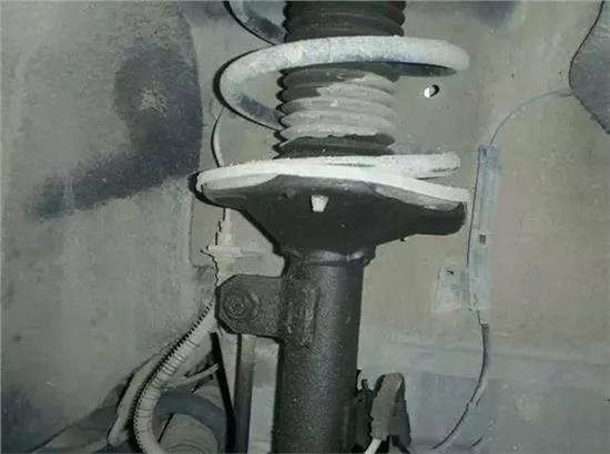 最全汽車各個部件的更換周期表，快收藏！