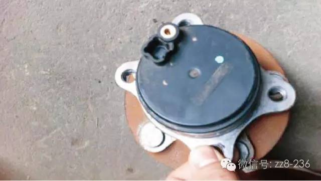 長安福特新蒙迪歐ABS燈常亮維修案例