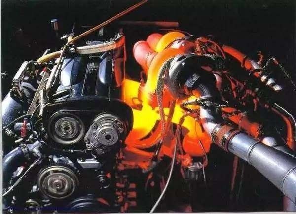 全鋁發(fā)動機(jī)與鑄鐵發(fā)動機(jī)哪個好