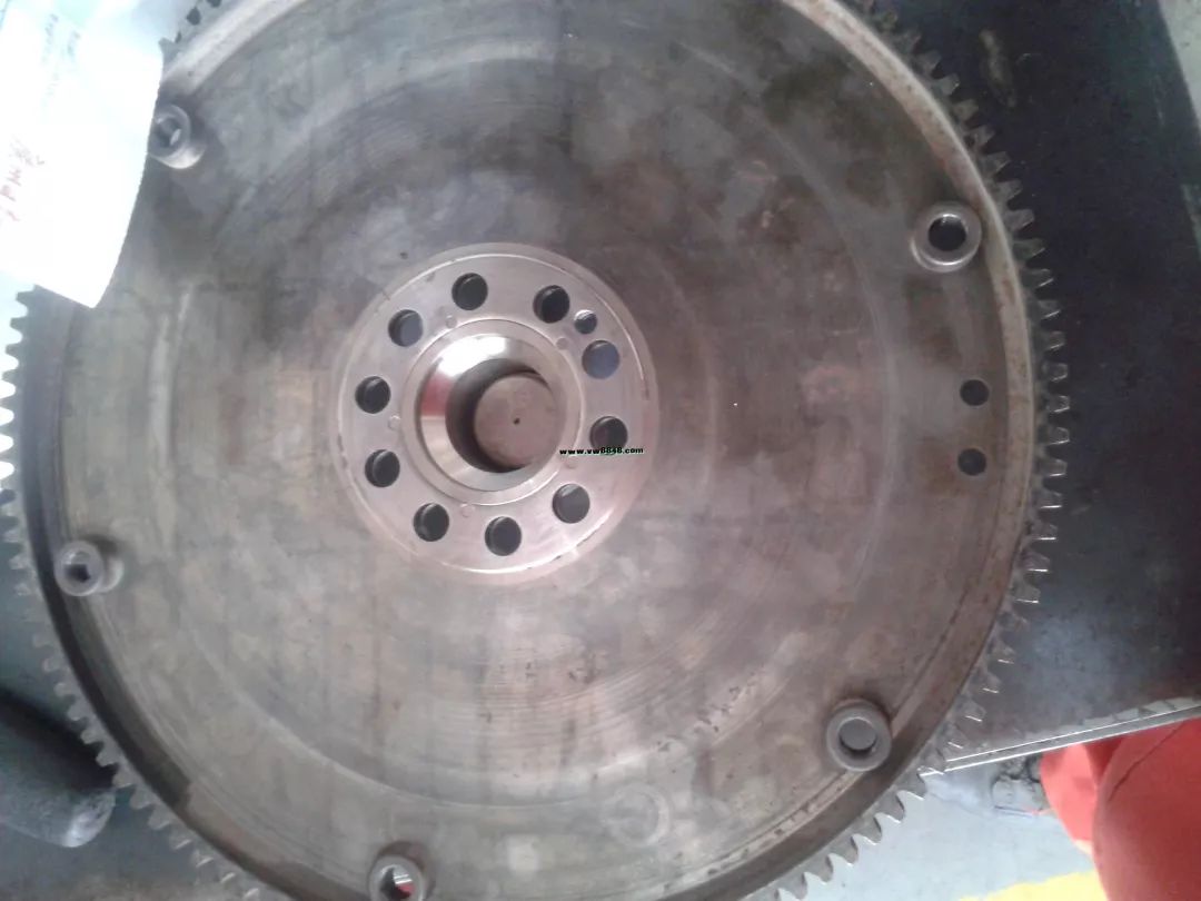 奧迪A5原地掛倒檔噪音非常大維修實(shí)例