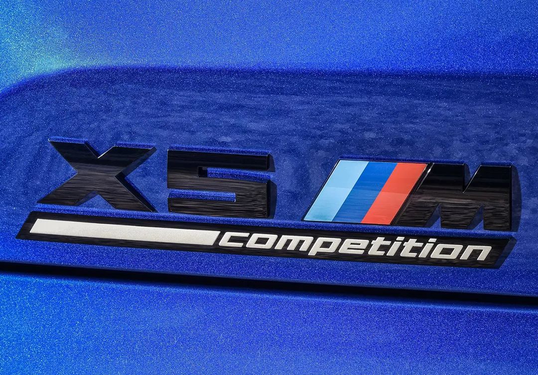 SUV推薦：內飾好看動力又猛的SUV，這就是男人們的夢想SUV?