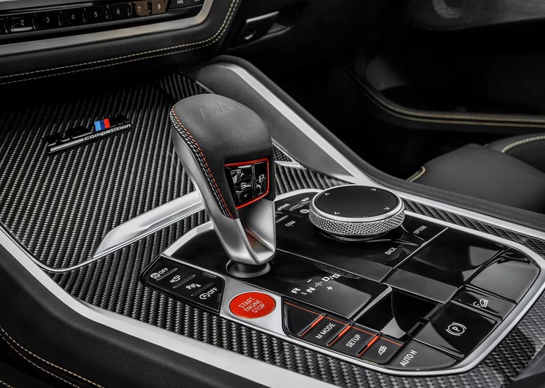 SUV推薦：內飾好看動力又猛的SUV，這就是男人們的夢想SUV?