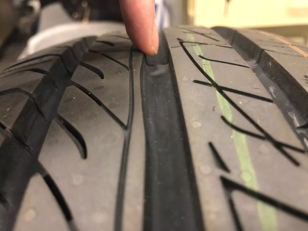 什么情況需要換輪胎 遇到這幾種情況要立馬換輪胎了