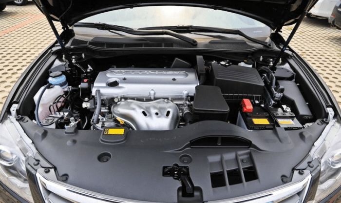 大眾和豐田哪個(gè)質(zhì)量好？修車工：十萬公里后，一個(gè)猛如虎，一個(gè)病如貓