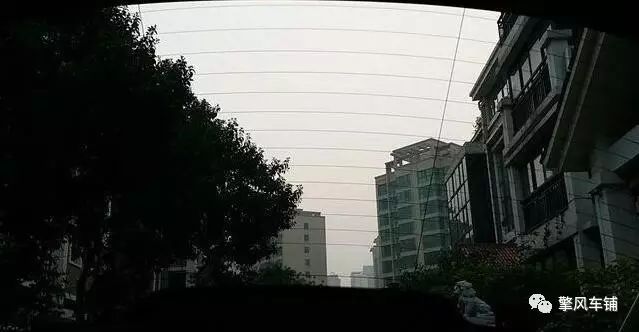 后擋風玻璃電熱絲有什么用?能用風吹嗎？