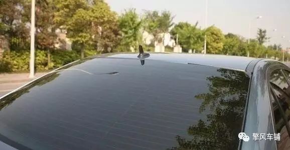 后擋風玻璃電熱絲有什么用?能用風吹嗎？