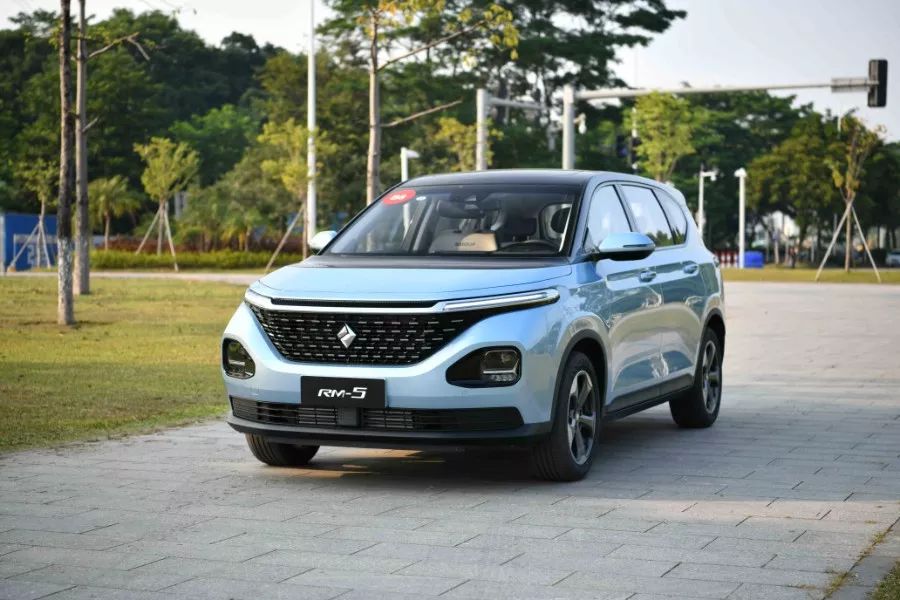 寶駿rm-5怎么樣？寶駿rm-5配置介紹能裝載、易操控 