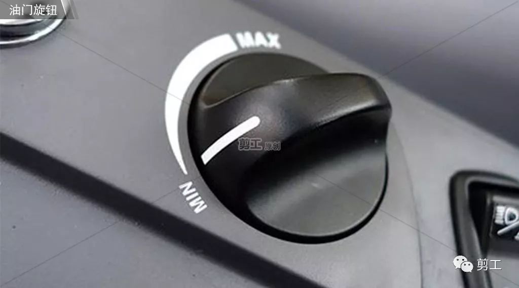 挖掘機發動機無怠速！可能這個部件壞了！