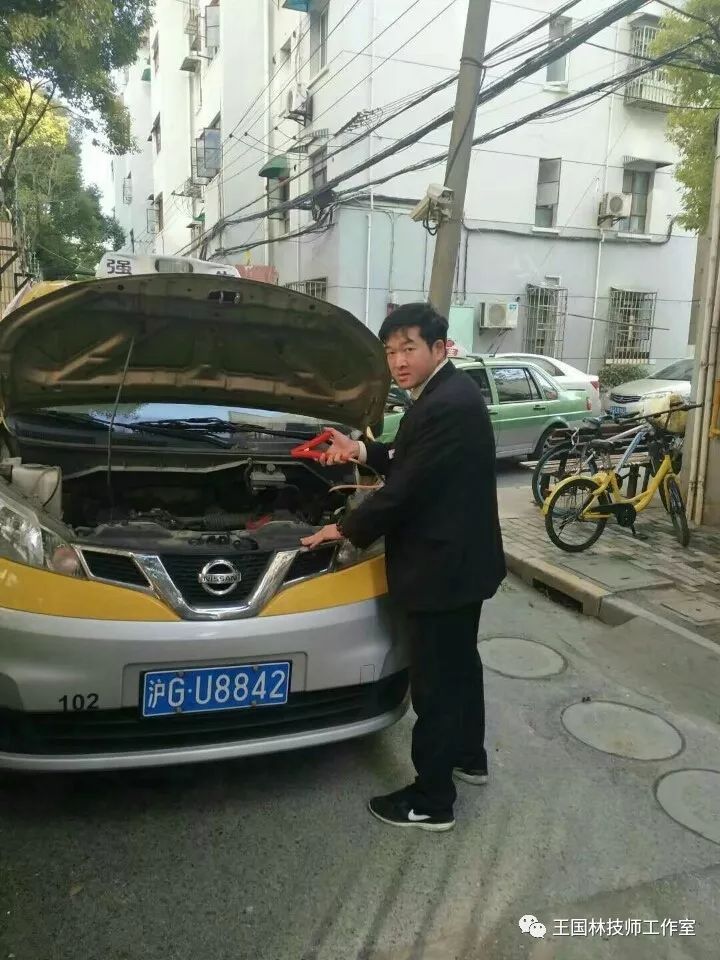 途安后備箱打不開怎么辦？