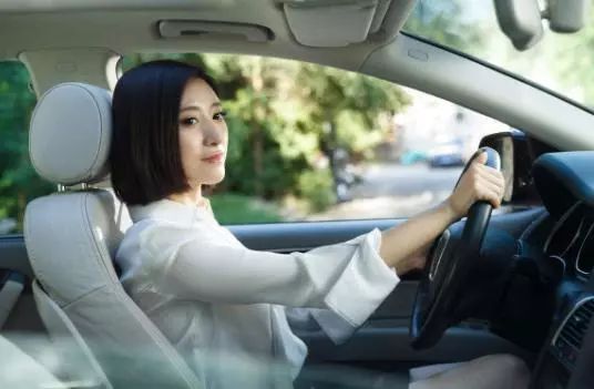 怎么判斷火花塞該換了呢？教你幾個(gè)小技巧