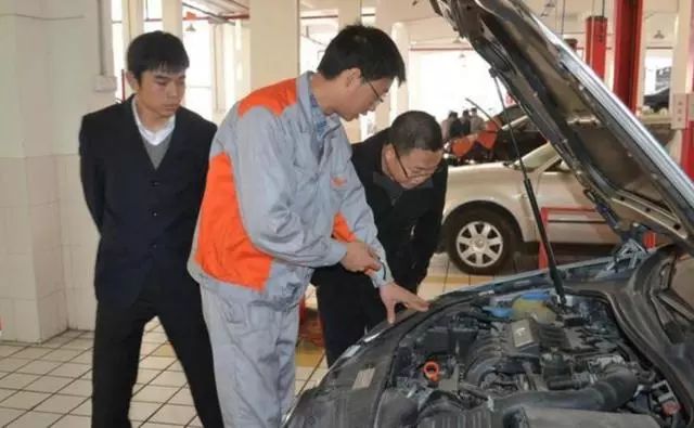 怎么判斷火花塞該換了呢？教你幾個(gè)小技巧