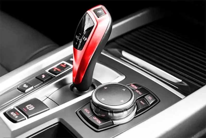 自動擋省油小竅門 記住三個技巧，省油不傷車