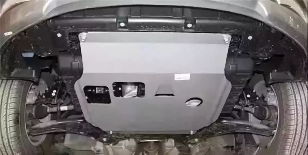 想知道新車有沒有減配，5年后這個地方銹了就是證據！