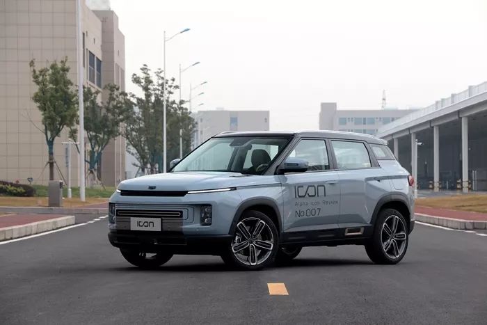 【2020年十萬內買啥新車好？確定不看看？】圖1