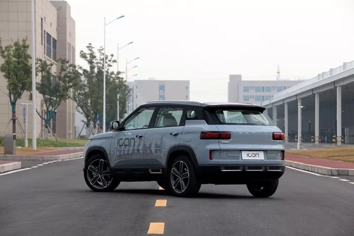 【2020年十萬內買啥新車好？確定不看看？】圖2