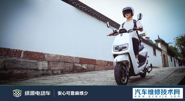 電動(dòng)車下坡加速情況下，轉(zhuǎn)把加油門會(huì)不會(huì)減速？