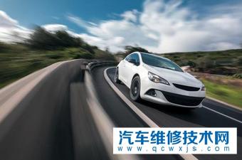 汽車熄火后一直滴水的聲音是什么問題？正常嗎