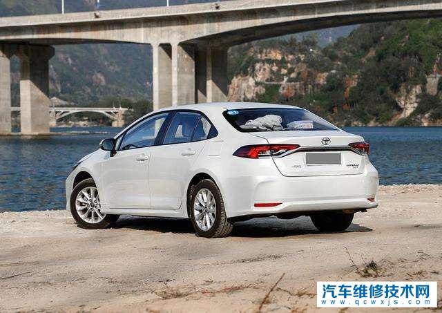 汽車氣囊燈亮如何消除？豐田雷凌氣囊燈亮故障檢修案例