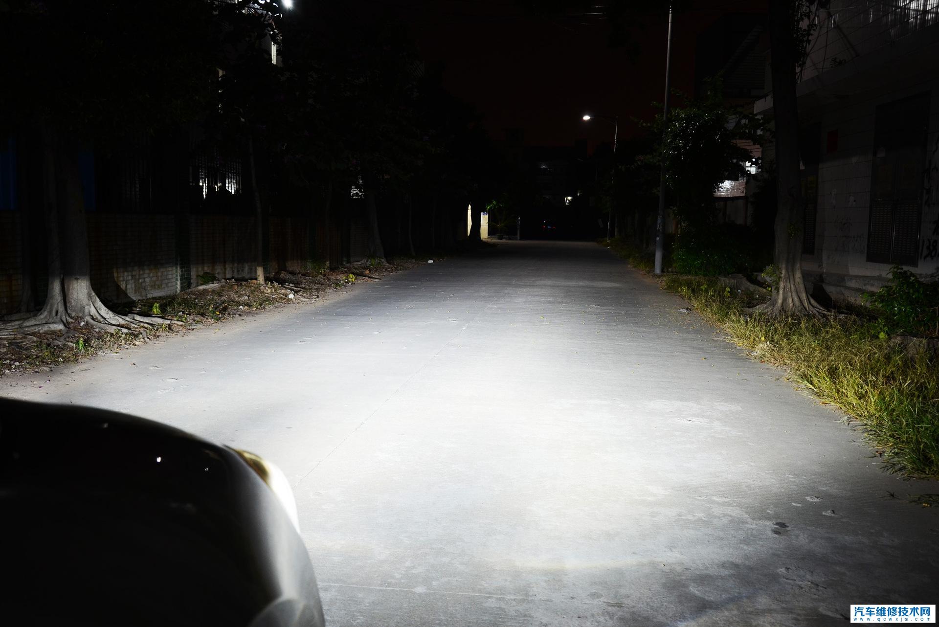 汽車前大燈使用注意事項，汽車前大燈發(fā)黃怎么處理?