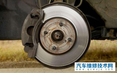 剎車盤更換一個還是一對?更換剎車盤要多少錢?