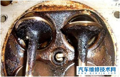 汽車積碳有哪些危害？積碳如何清理？