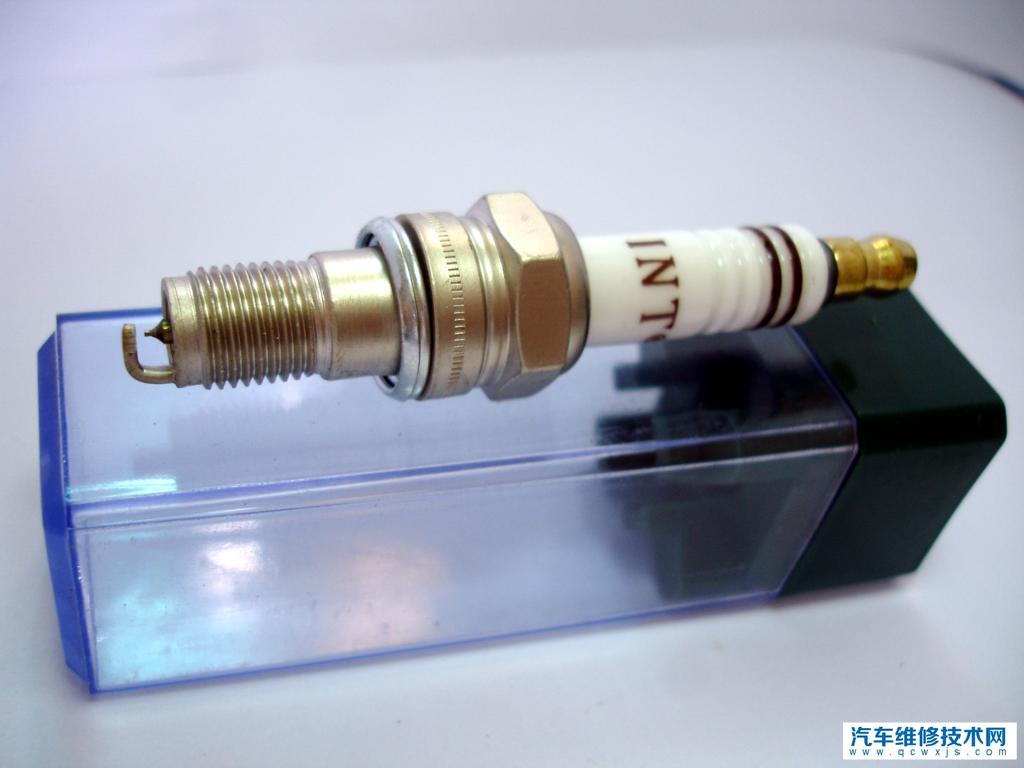 汽車火花塞有多重要？汽車火花塞壞了有哪些癥狀？