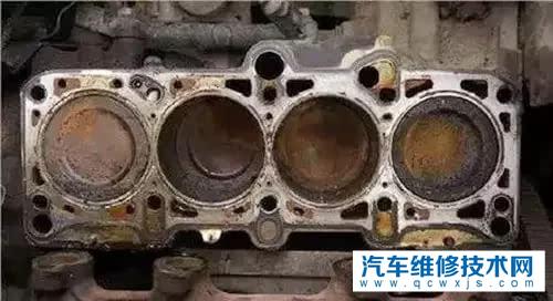 汽車火花塞多久換一次？汽車火花塞如何換？