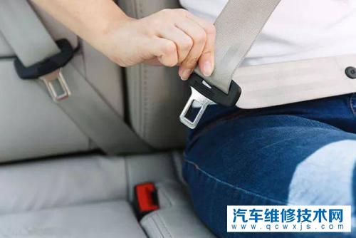 安全帶不回彈是什么情況？該如何處理？