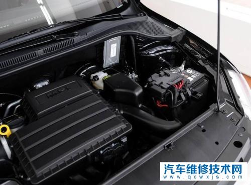 汽車水箱多久加一次水呢?加水和加冷卻液的不同之處是什么?