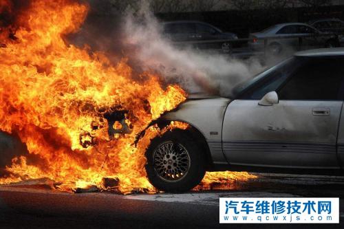 新車有沒有必要購買自燃險?自燃險保費是如何計算的？