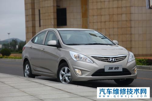 北京現代瑞納發動機故障燈點亮的故障維修案例