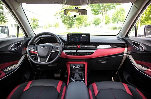 江淮嘉悅X4正式上市售7.28-9.98萬元