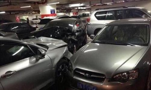 停車被刮蹭找不到肇事車該怎么處理？如何挽回損失？