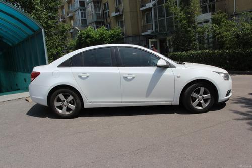 雪佛蘭科魯茲怠速不穩、加速無力、發動機故障燈點亮的故障維修案例