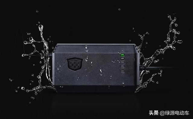 【新買(mǎi)的電動(dòng)車(chē)掉了一格電，開(kāi)始充電，4個(gè)小時(shí)沒(méi)充滿(mǎn)，怎么回事？】圖3